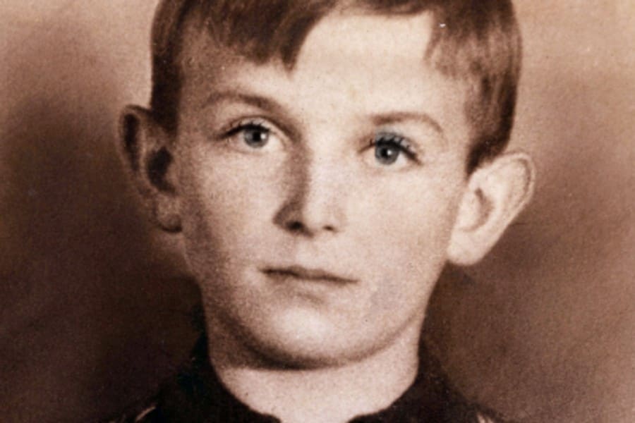 Portrait of Russell Matthews